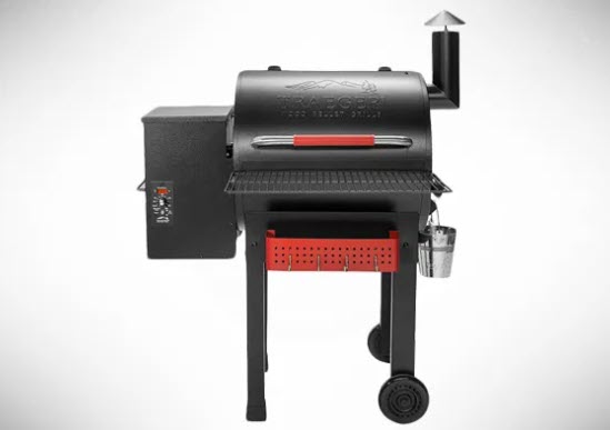 Traeger Renegade Elite Review - Does It Cut The Smoke?